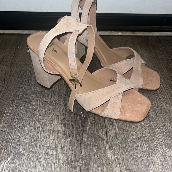 Lulu's Nude Suede Block Heel Sandals - Picture 2 of 4
